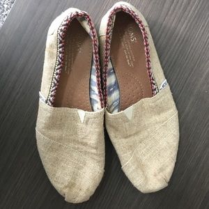 Burlap TOMs shoes